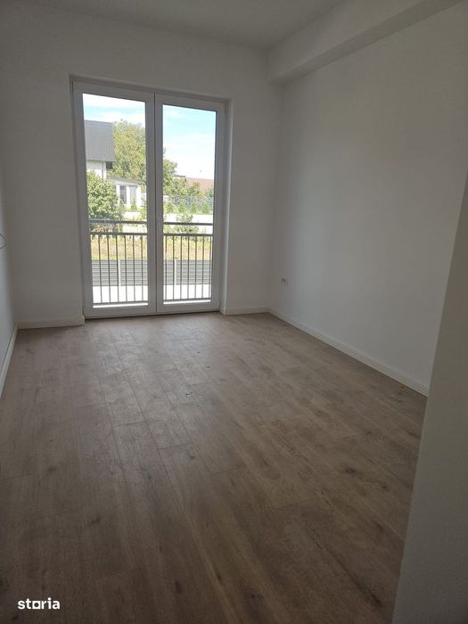 Vand apartament bloc nou, etaj 1