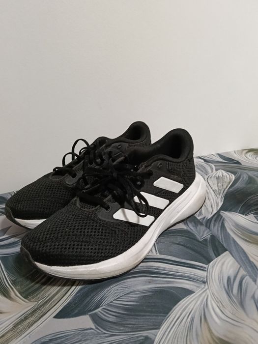 adidași adidas alergare