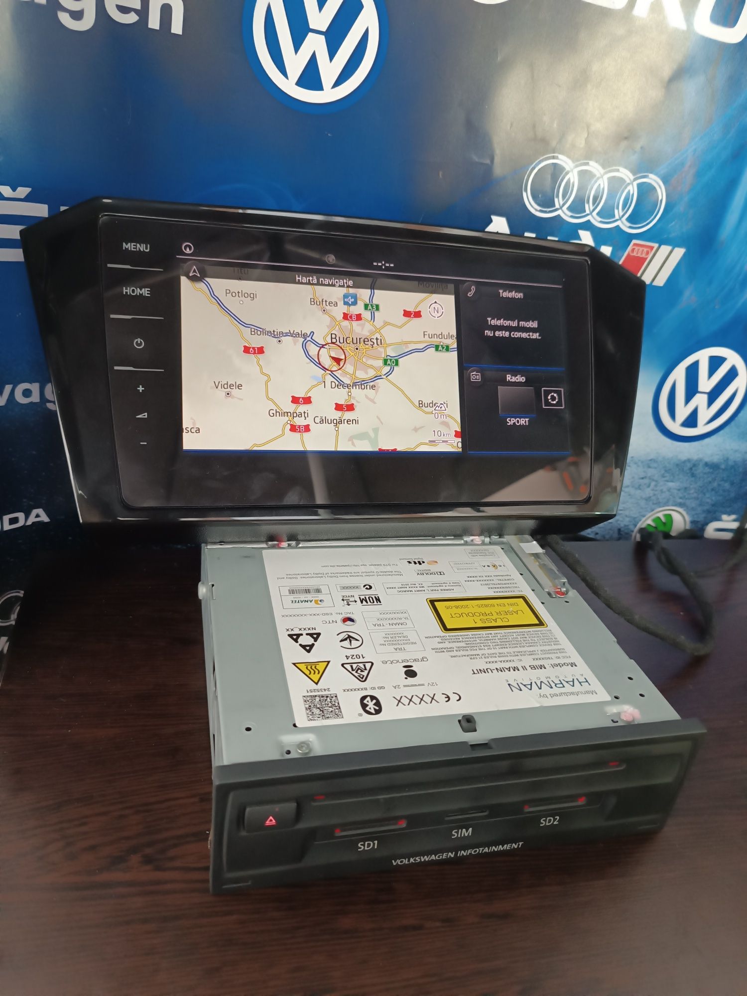 Vând Navigatie mib2 / mib2.5 + display Harman cu port  fibra optic