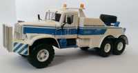 Macheta KrAZ 255B BRO-200 camion asistenta - scara 1/43