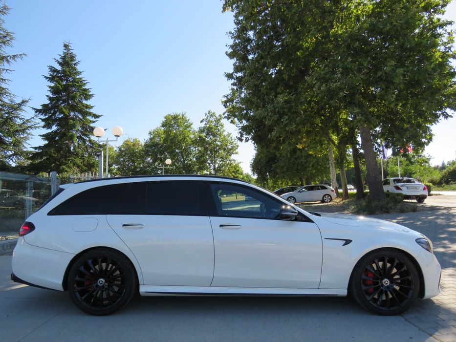 Mercedes-Benz E63 S-Performance 4-Matic+