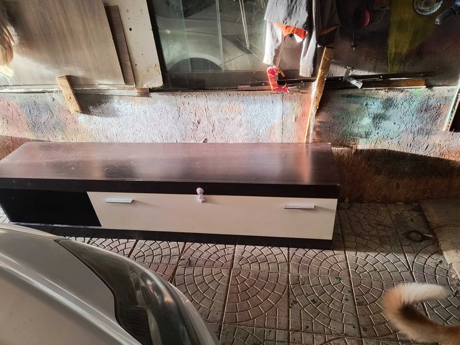 Vând mobila sufragerie