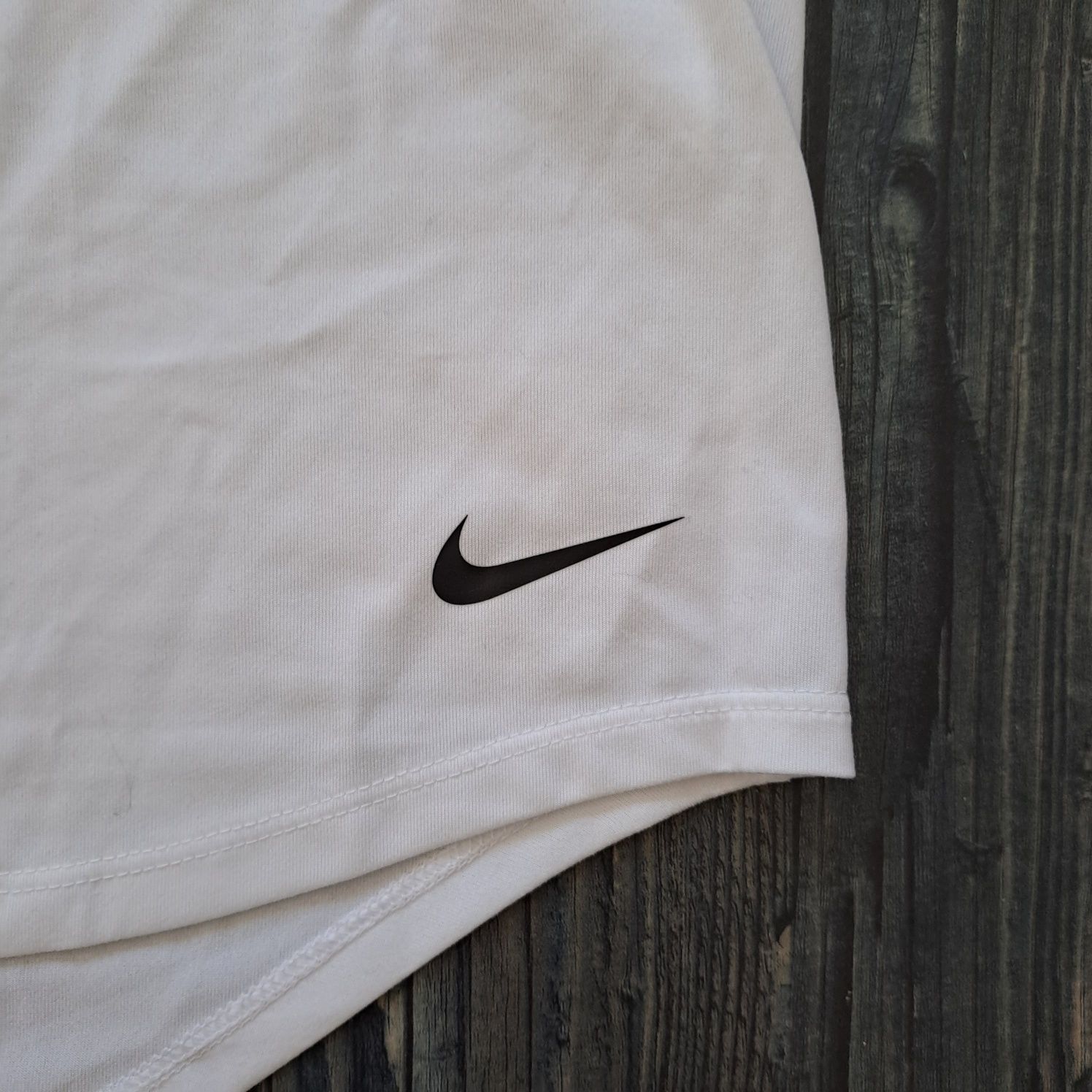 Nike оригинален спортен дамски потник размер L
