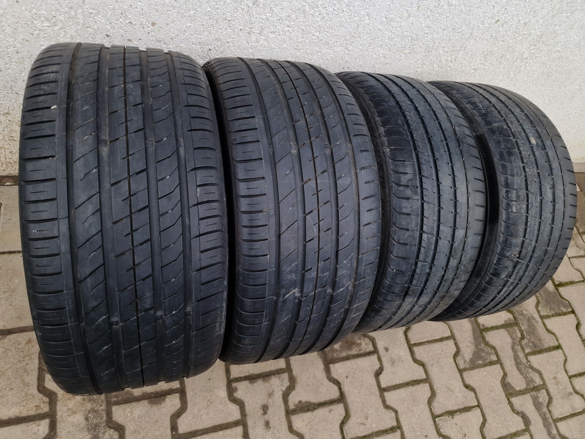 Jante BMW M pe 19 cu anvelope vara BMW 1 F20 E87 3 E90 X3 E83 roti