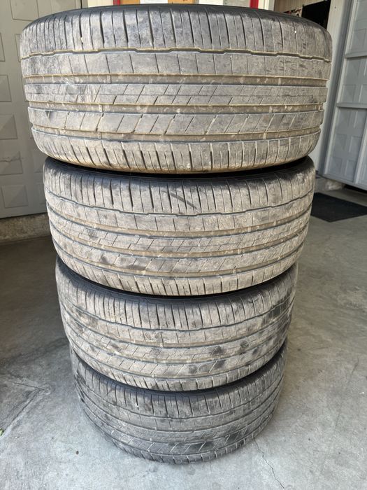 Летни гуми  HANKOOK 285/45/21 dot 0323