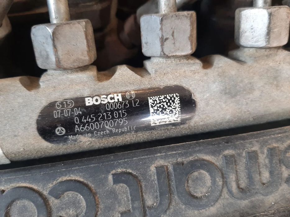rampa injectoare 660950 0.8cdi smart fortwo  0445213015   a6600700795