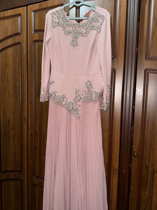 Kuylak yangi kiyilmagan vecherni