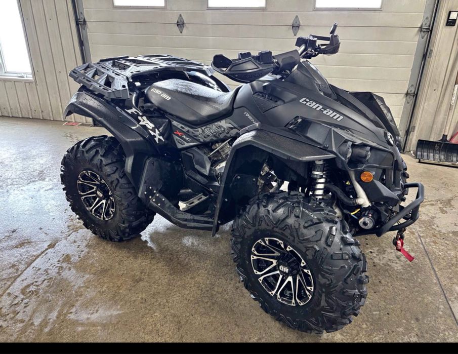 Can am renegade 2018 1000 xcc Triple Black