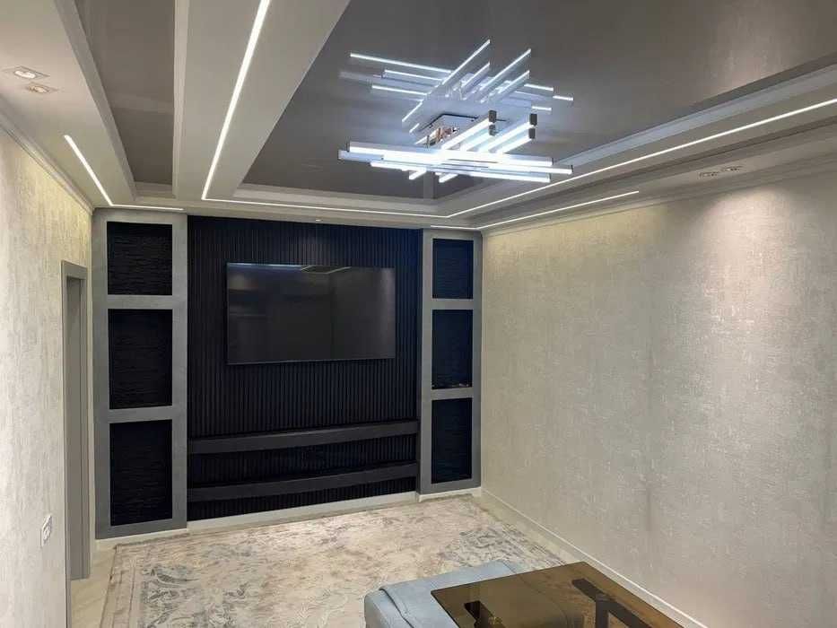 Срочно сдается 2х комнатная квартира напротив рынок Чорсу 306*