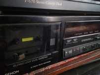 Vînd casetofon deck marca DENON DR-M22