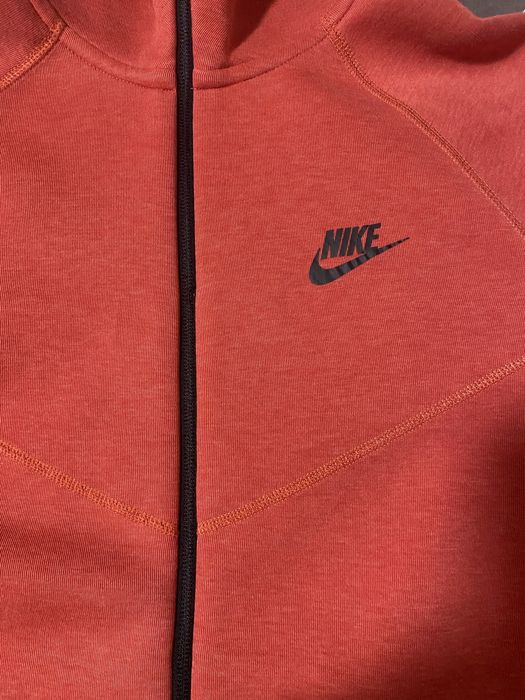 Оригинално горнище Nike tech fleece