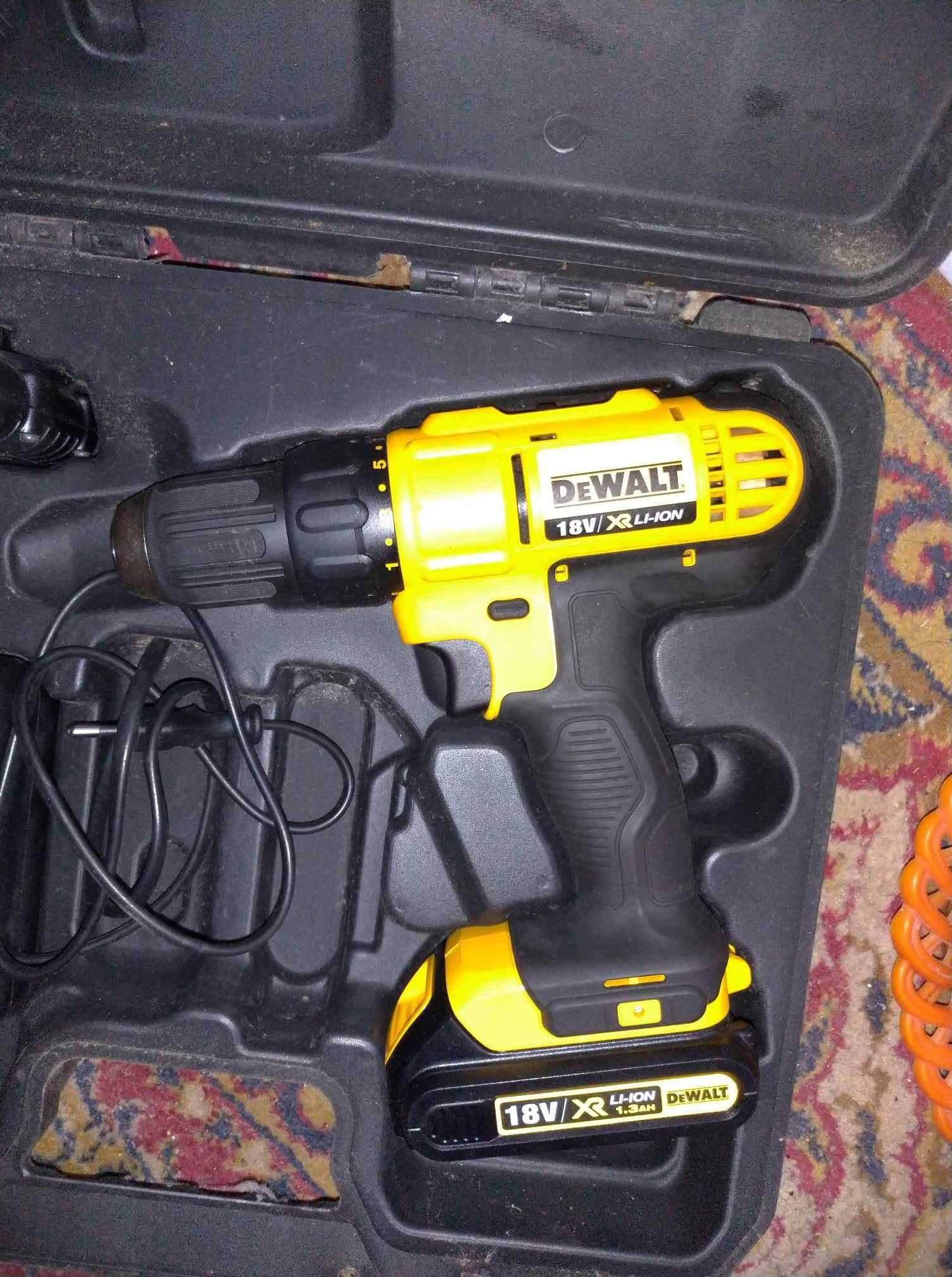 Винтоверт Dewalt