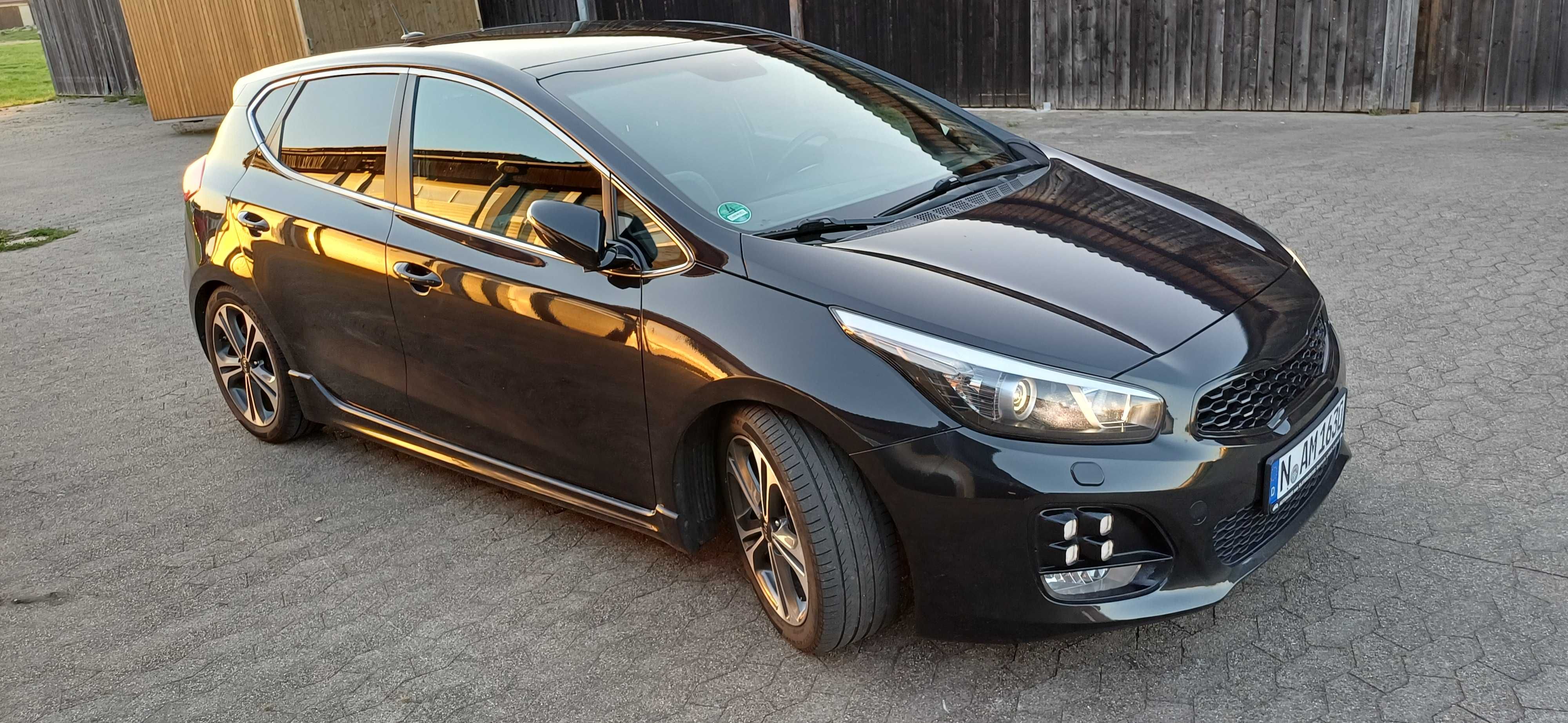Киа Сиид ГТ Лайн Kia Ceed GT Line Facelift