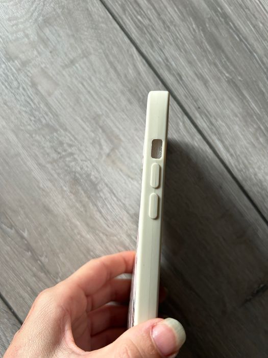 Калъфи за iphone 14