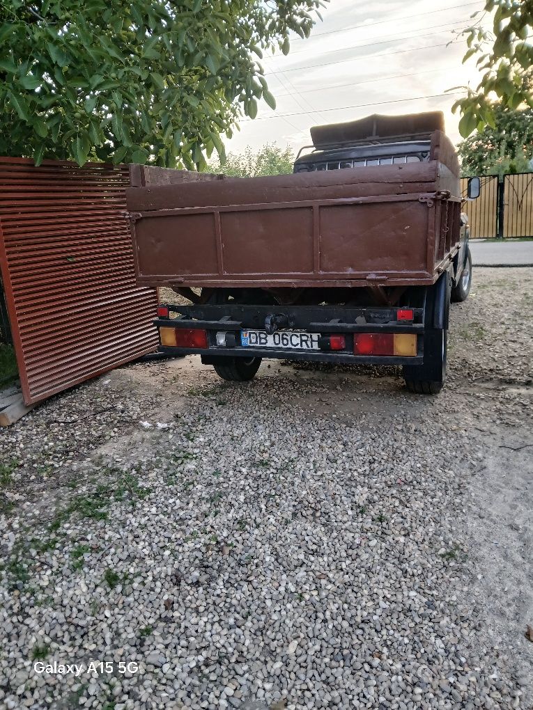 Vând aro camioneta
