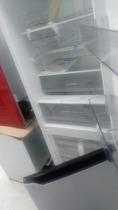 Продается Холодильники