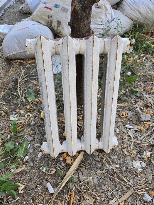 Батарея чугунная б/у