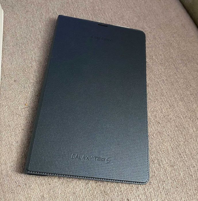 Husă originală Samsung Simple Cover Galaxy Tab S 8.4, nouă cu cutie