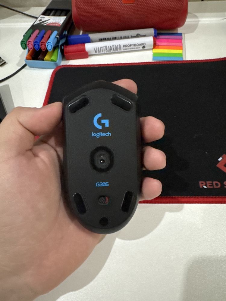 Продам мышку logitech g305