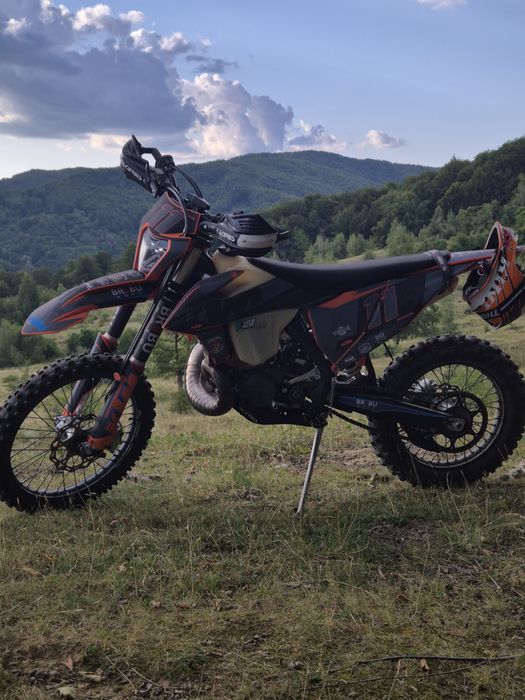 Vând KTM 300 ful protecti 160 ore