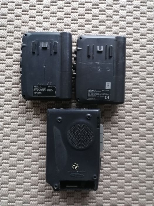 Cd player portabil și walkman defecte