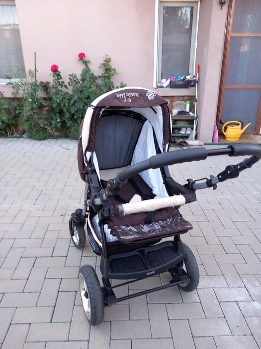 Cărucior Junior si scoica - utlizat stare foarte buna