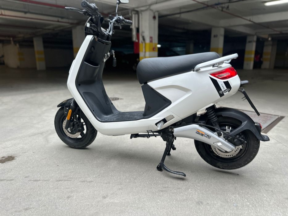 Scuter electric Alegra motor Bosch baterie Samsung