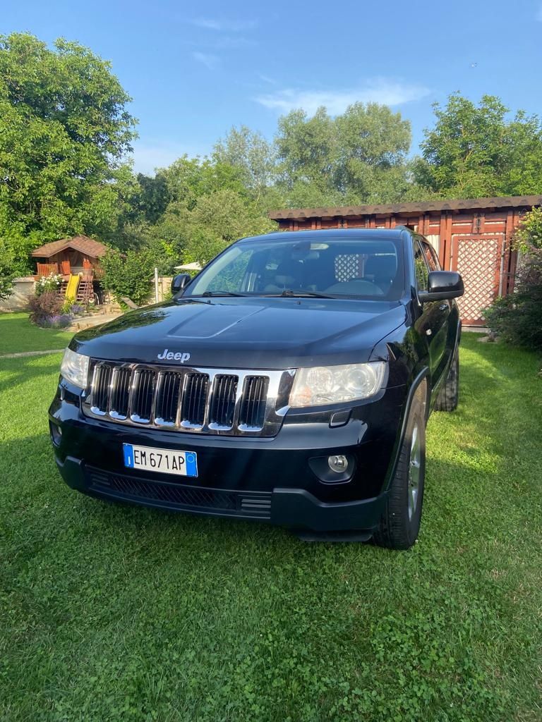 Vând Jeep Grand Cherokee,3.0 diesel,an 2021