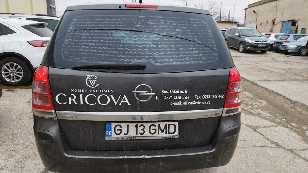 Opel Zafira 1.6 benzina 2009