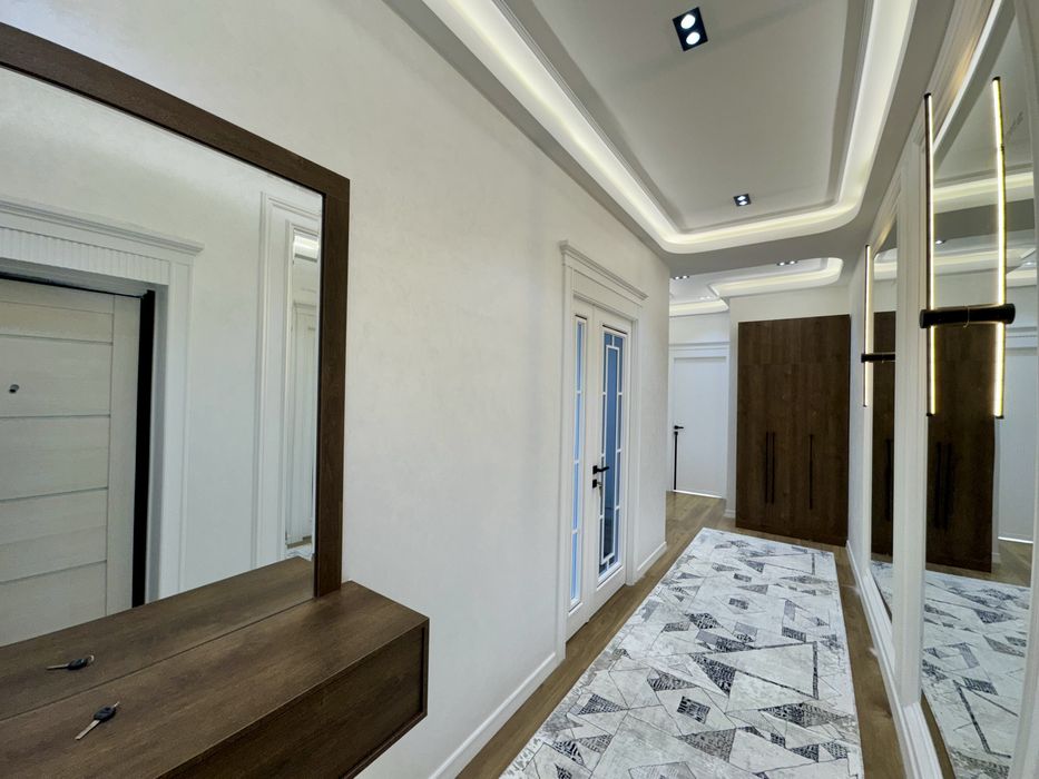 3х комнатная квартира, на 6 этаже. Согдиана