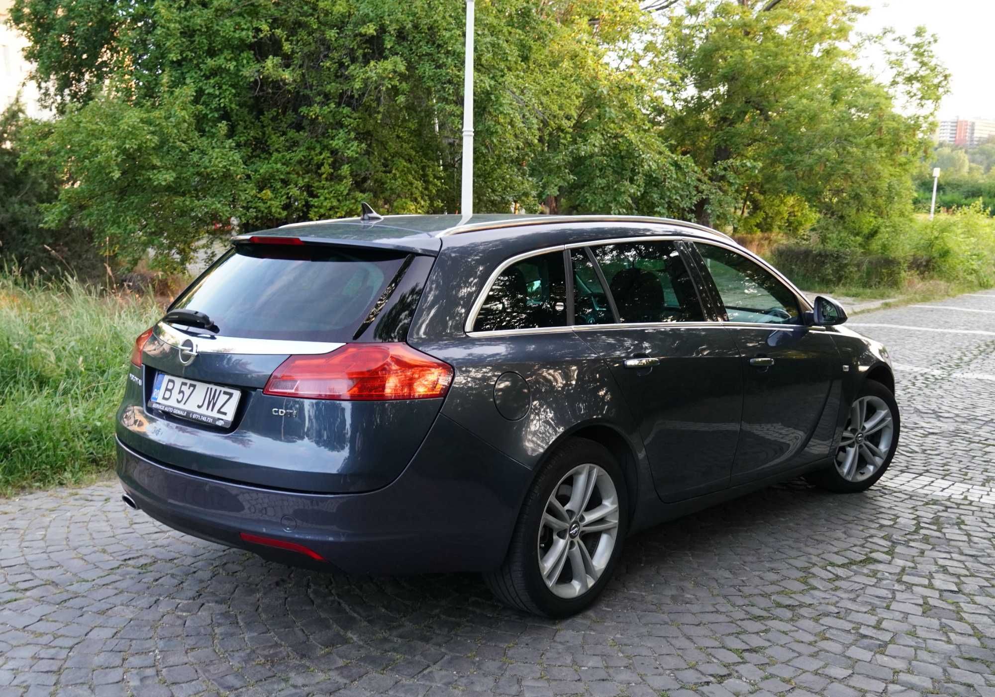 Opel Insignia Sports Touter