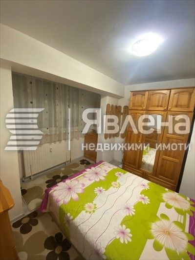 Дава се под наем Тристаен апартамент в Благоевград, Струмско - 60 кв.м за 230 € - Снимка #3