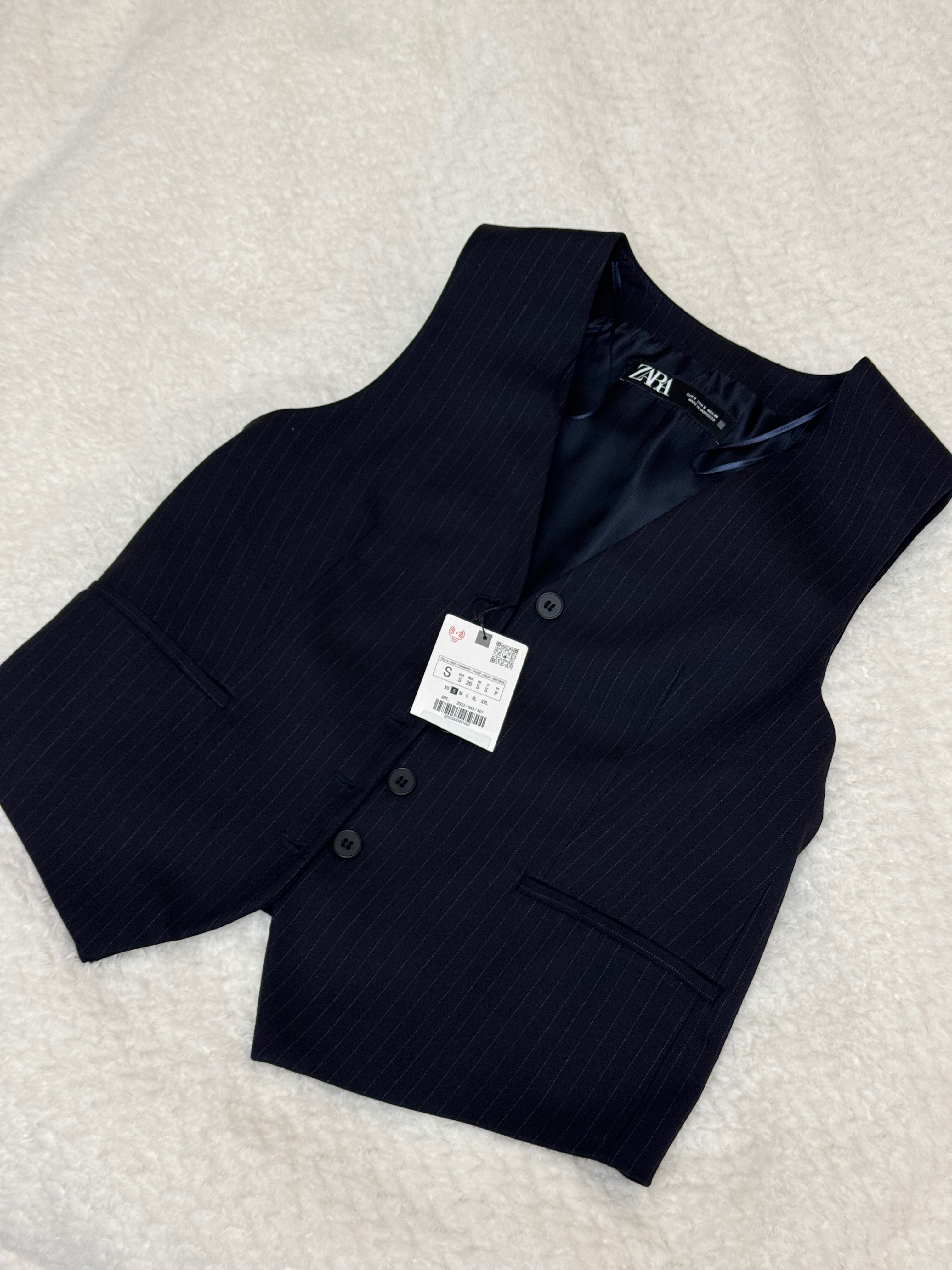 Жилетка Zara Новая