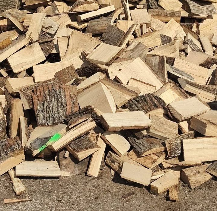 Deșeuri de lemne pentru foc