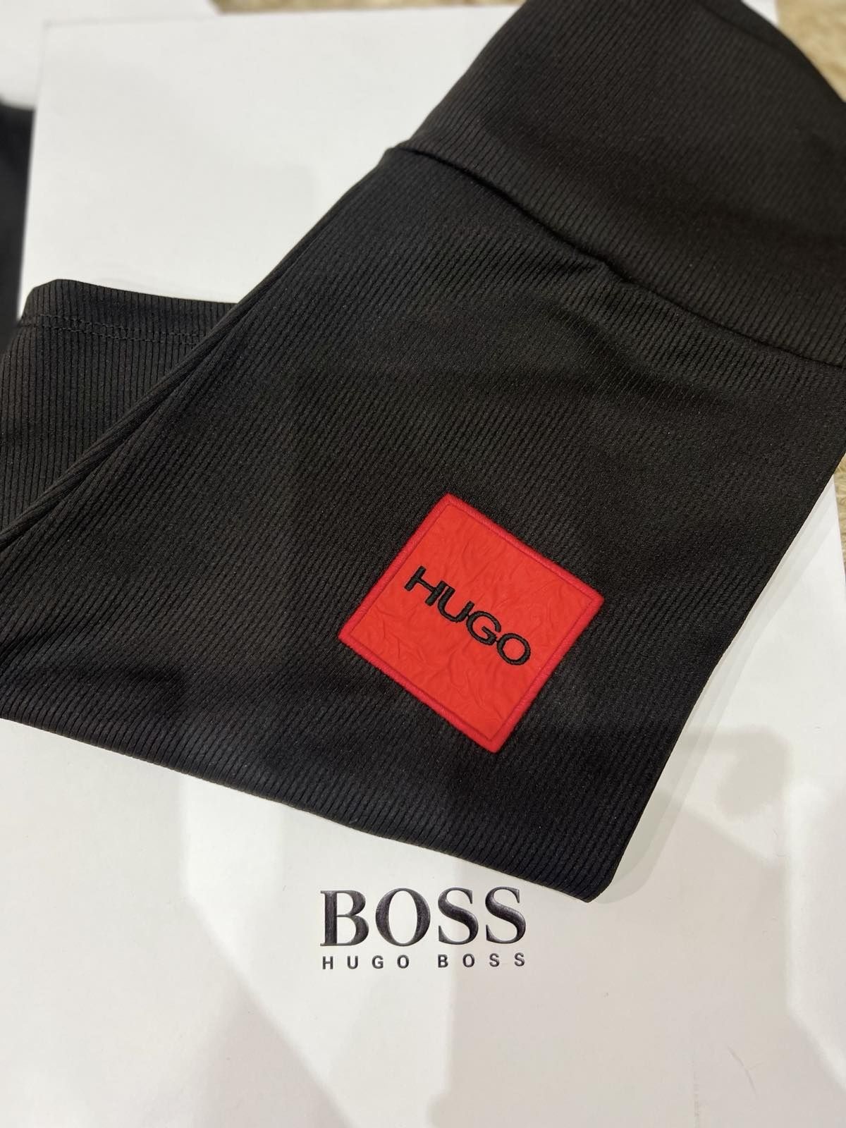 Hugo boss Дамски тениски