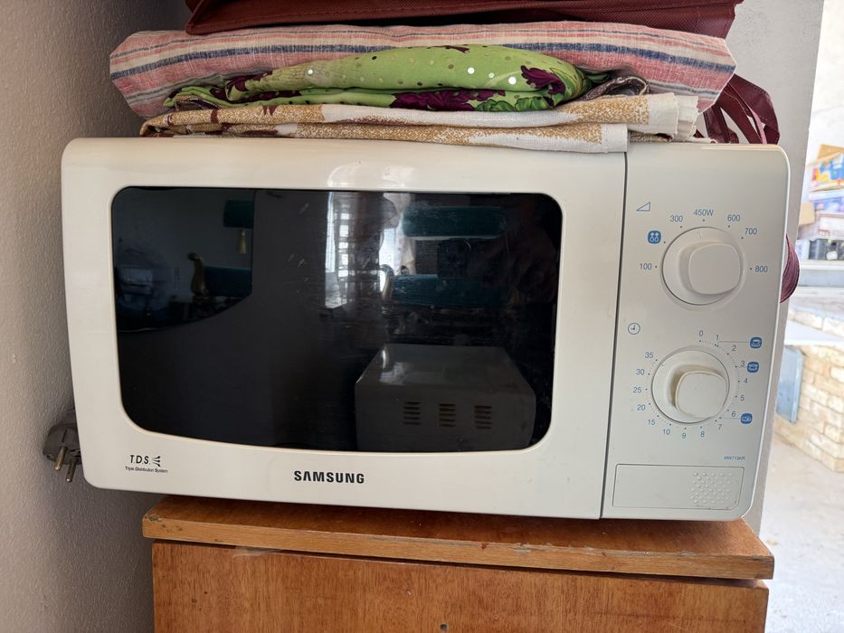 Микроволновка продается