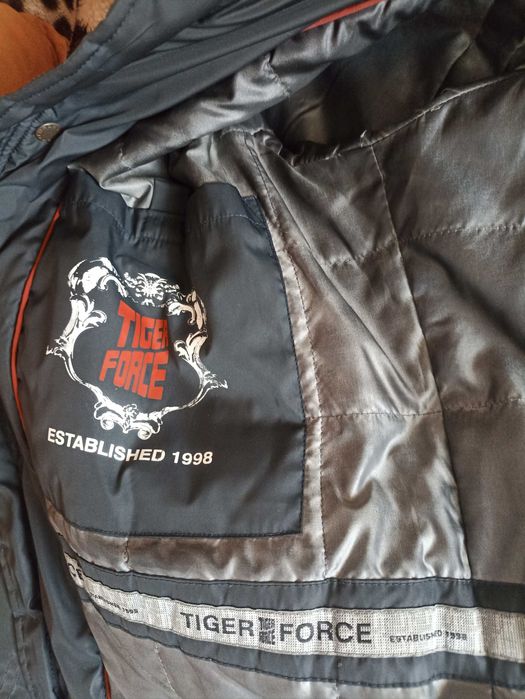 Продам мужская куртка, (Tiger Force), для дома, (52 р), одежда.