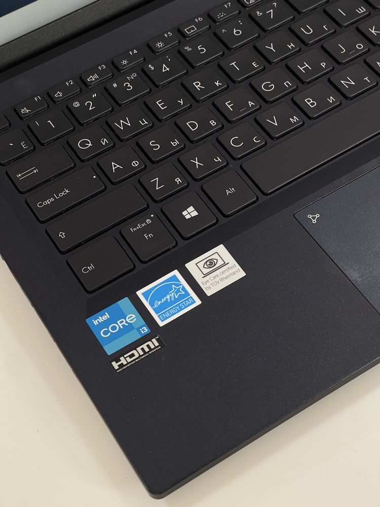 Продается ноутбук Asus ExpertBook