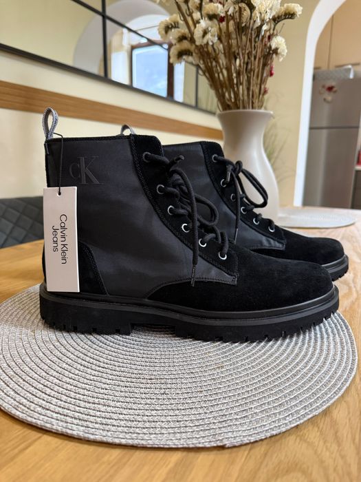 Кубинки  Calvin Klein Jeans Eva Mid Laceup Lth Boot Hiking YM0YM00842