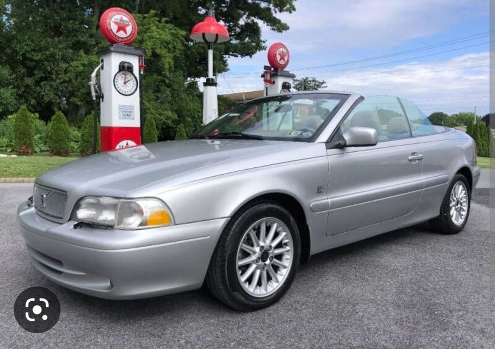 Dezmembrez Volvo C70 CC an 2000 Orice piesa!