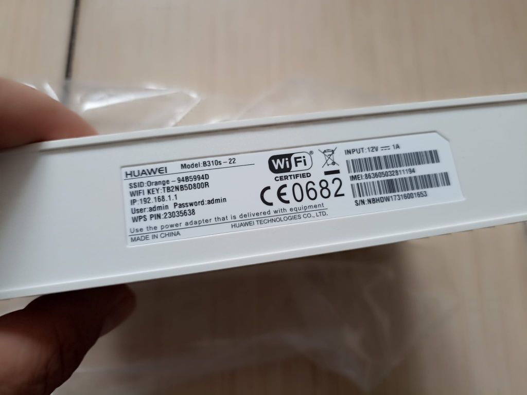 Router cu sim 4G Huawei B310