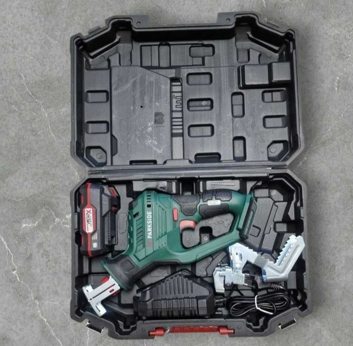 Ferastrau sabie/crengi cu acumulator 20V 2Ah si incarcator PARKSIDE