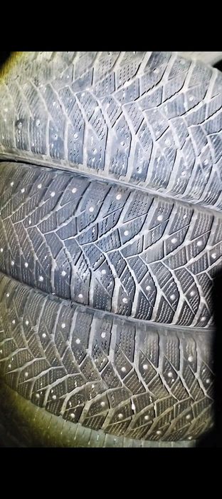 Продам зимний шины! Шипы