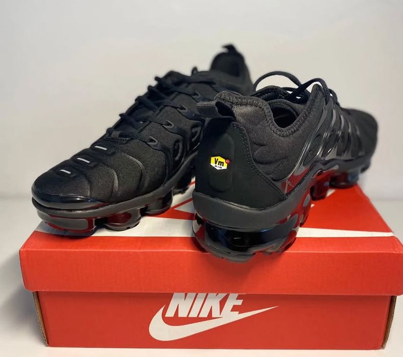 Nike VaporMax “Triple Black”