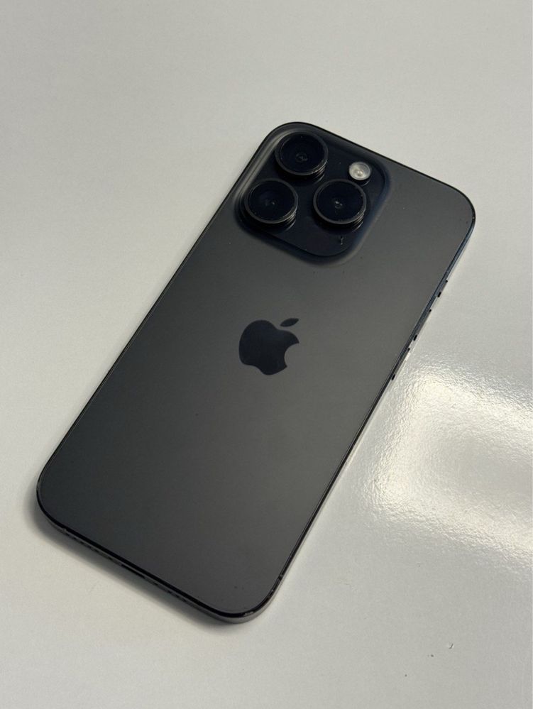 Iphone 15 pro 128 GB