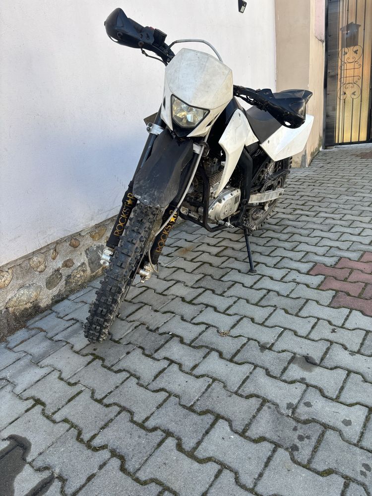 Vand enduro 125cm