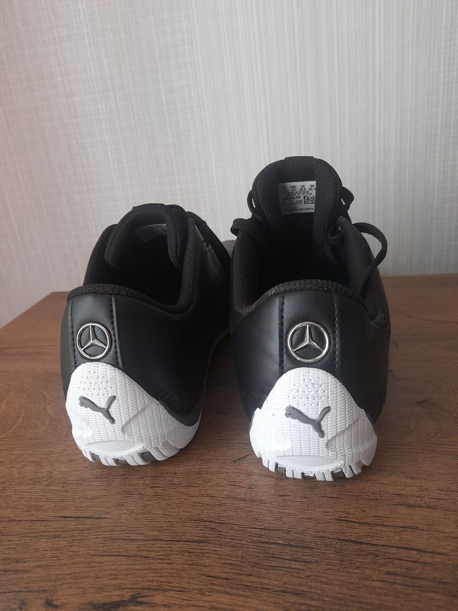Puma Mercedes AMG маратонки 41 номер.