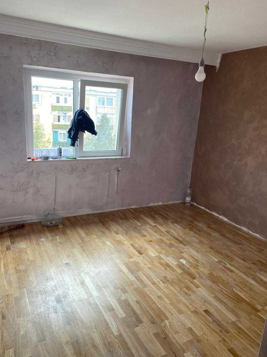 Execut lucrari in constructii, Parchet Laminat, Zugraveli , glet. etc