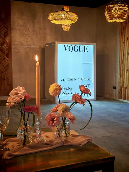 Cabină Foto Vogue | Decor Nuntă | Colț Foto Instagramabil