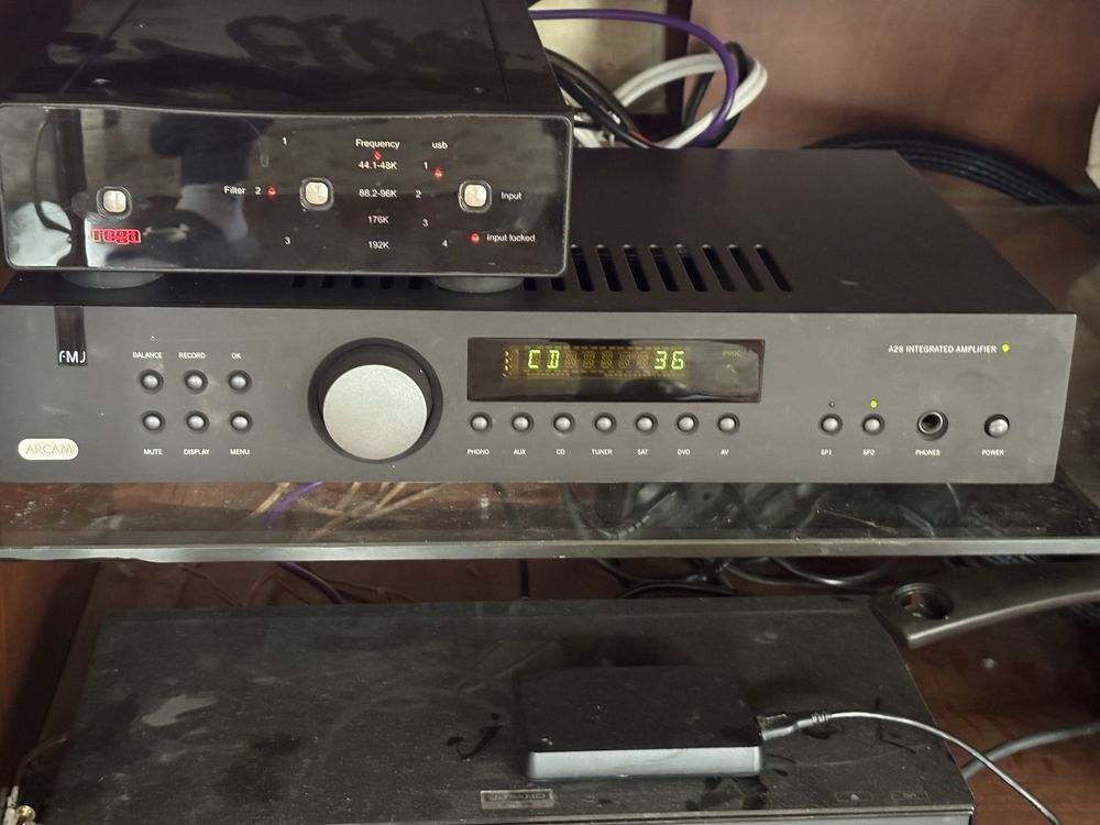 Arcam FMJ A28 състояние ТОП